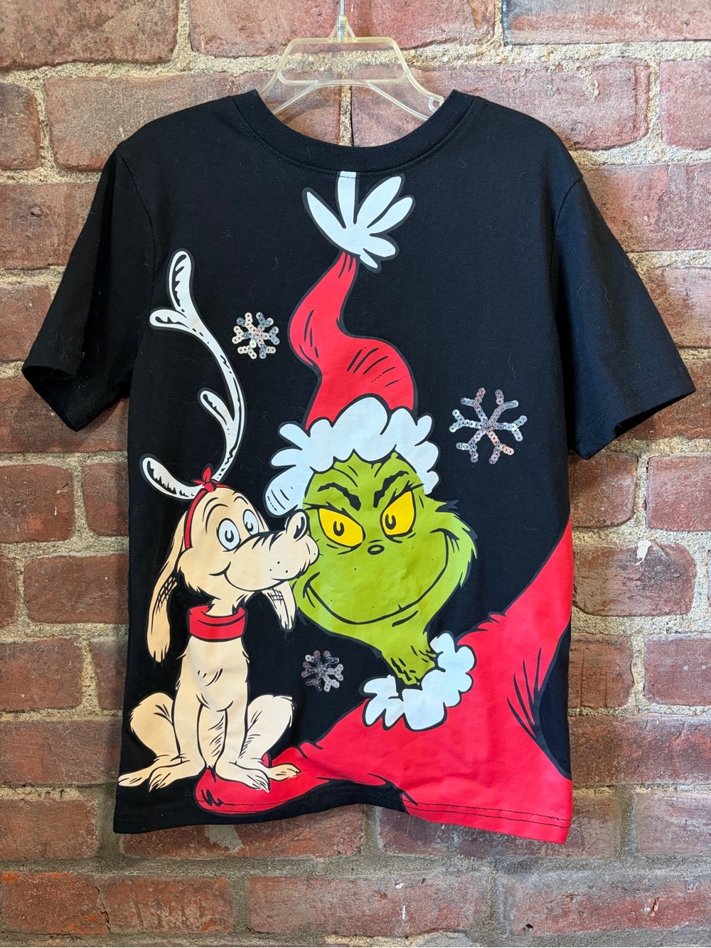 Kids Black Grinch Holiday Graphic Tee size medium
